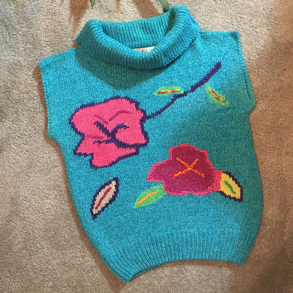 CHAUS COWL NECK TOP